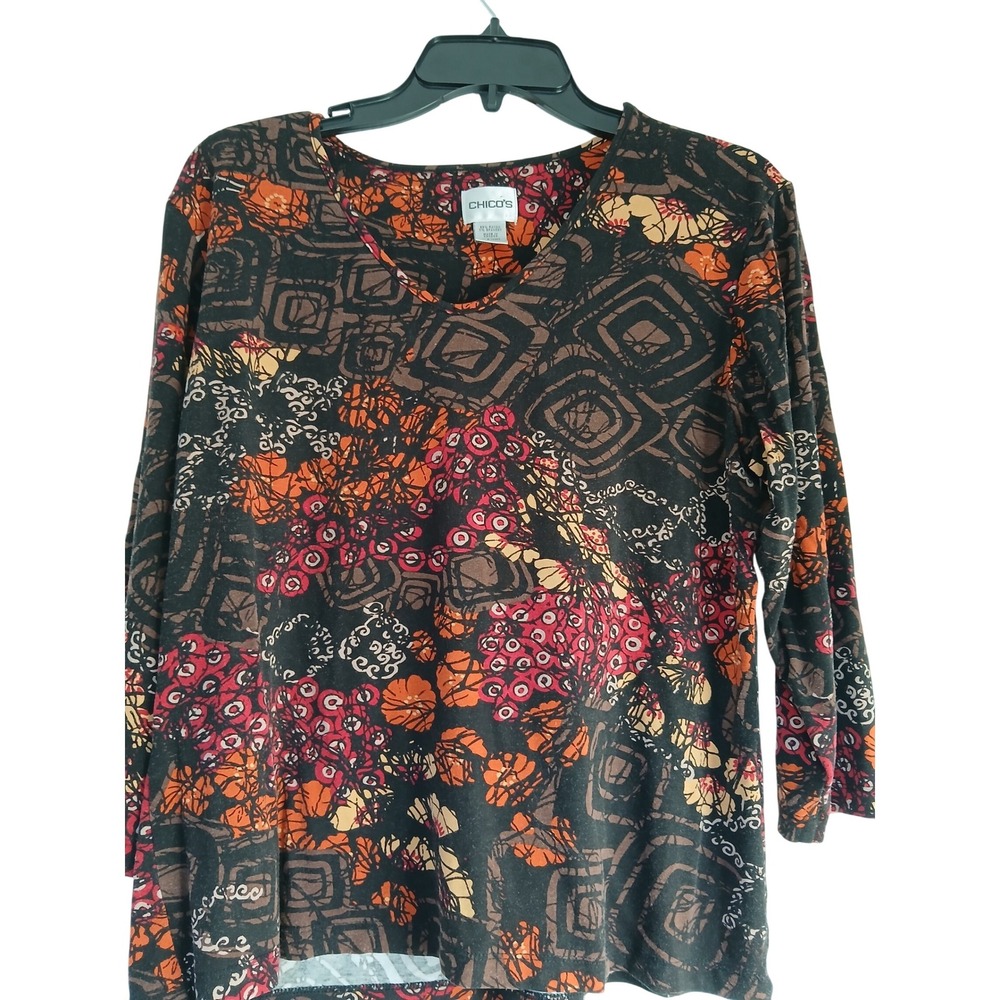 Chicos Women's Size 2 Long Sleeve V Neck Abstract fall colors Top Blouse Large
